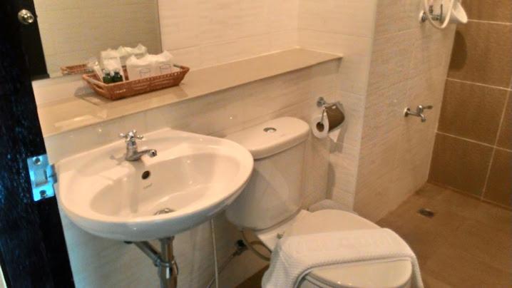 K2 Living Hotel Uttaradit Exterior photo
