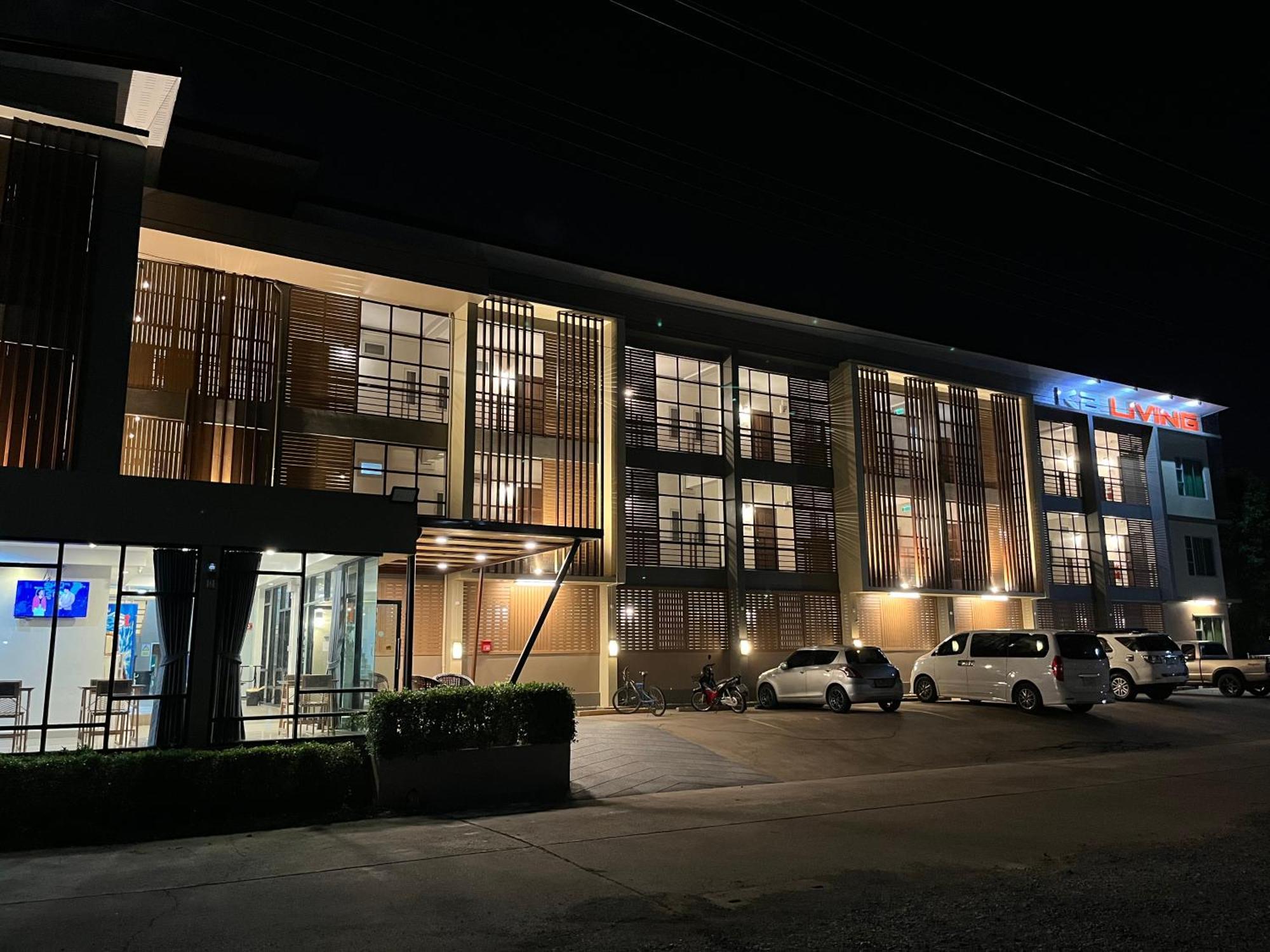 K2 Living Hotel Uttaradit Exterior photo